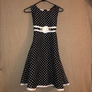 NWOT girls polka dot holiday dress